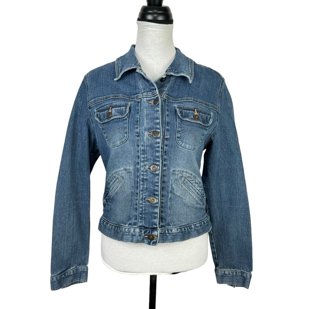 Lee Jeans | Button Front Stretch Denim Medium Wash Classic Jean Jacket